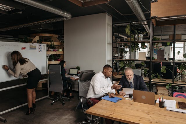 Collaborating with Clients and External Stakeholders in Petra Projects